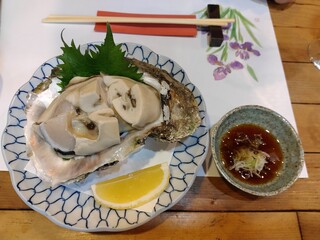 杉むら - 佐久島の岩牡蠣