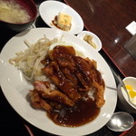 Chuugokumeisainishiki - 排骨飯（パイコーハン）（８５０円）２０１５年３月