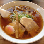 Jam Pu Ramen - 醤油麺