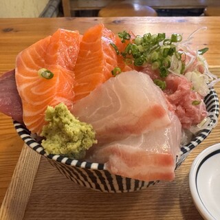 タカマル鮮魚店_0