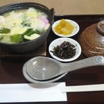 イタリアントマト - モーニングメニューのひとつ「おまかせ雑炊セット」550円