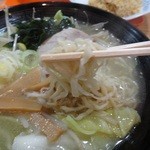 Yama chuu - 細平打ち縮れ麺
