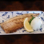 Salt-grilled mackerel