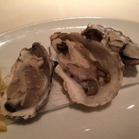 オステリア・トット - 牡蠣3種