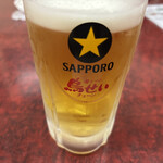 鳥せい - ドリンク写真:ロゴ入り生ビール