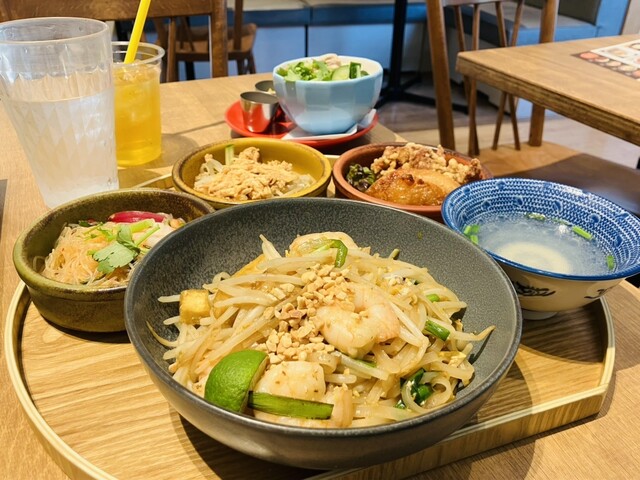 マンゴツリーカフェ 東京ドームシティ ラクーア - 後楽園/タイ料理