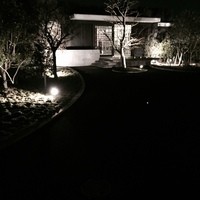 コンヴィヴィアリテ・イチノセ - 駐車場から見た店舗