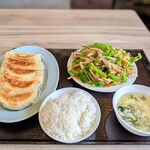 ぎょうざ大好 - チンジャオロース定食