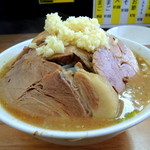 マキシマムザラーメン 初代 極 - 2015年3月14日(土)　ラーメンプチ(ニンニク有)680円