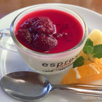 イル・ターボロ - パンナコッタ2015.3.16(月)12時半 ピザAランチ完璧な好みのピザ！私の欲望全てを満たしてくれました。本当に美味しかったです！5点満点*\(^o^)/*