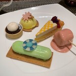 ロビーラウンジ 「マーブルラウンジ」 - 