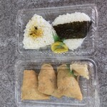 つたふじ - おにぎり220円　いなり250円