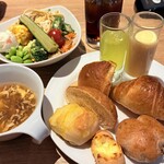 フォルクス - 