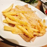 SALVATORE CUOMO & BAR - 