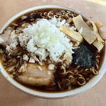 梅乃家 - ラーメン、ヤクミ
