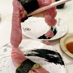 回転寿司みさき - 料理写真:スジっていてぶら下がって繋がってた(笑)はらも(~ ̄▽ ̄)~