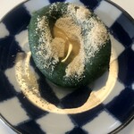 志”満ん草餅 - あんなしにきなこと白蜜