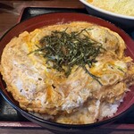 みくりやうどん - 三元豚のカツ丼