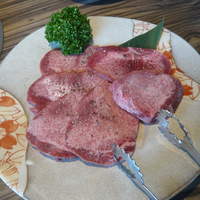焼肉 べこ亭 たまプラーザ本店 - 上タン塩