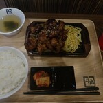 牛角焼肉食堂 - 