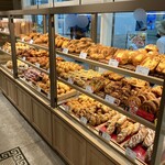 ブランジェ浅野屋 - 店内①