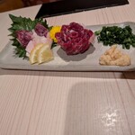 もつ鍋一藤 - 上馬刺し