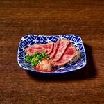 サロマ和牛の肉たたき風