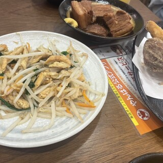 おそるべし兵庫の前衛美術,西口典子「想」10号油彩,重厚深淵なマチエル 口コミ一覧 : 沖縄料理やんばる 新宿総本店 - 新宿西口/沖縄料理 [食べ
