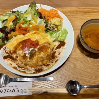 カフェ&ダイニングみのりみのる_0