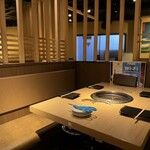 神戸牛焼肉 にくなべ屋 神戸びいどろ - 