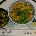 八起庵 - 軍鶏丼