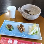 鯉西 - お通しとカジカ酒