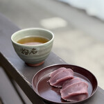赤福 - 『赤福¥400』 ※赤福2個お茶付
