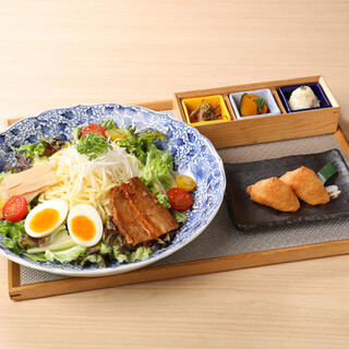手作り料理と博多水炊き 桜庵_2