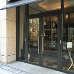 ラ・ボンヌターブル - 