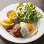 Cafe MUSE Bar - 自家製ハンバーグステーキ
・デミグラスソース
・醤油チーズ
ライス・スープ付(おかわりOK)