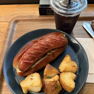 ベーカリー&レストラン 沢村_1