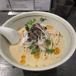 弘明寺丿貫 - 