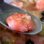 長谷川食堂 - ぷりぷりのエビがたっぷり！