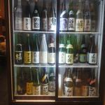 魚菜屋 - この品揃え、金沢駅中では一番です。