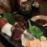 三陸鮮魚と炭焼牛たん かっこ - 刺身5種盛り　布袋尊　2人前