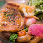 フレンチマーケット - １－２）フレンチ・マーケットプレートの取り分け（ほんの一部）