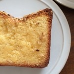 サンデーベイクショップ - コーンミールアーモンドブレッド