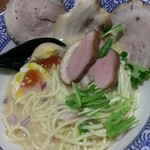 麺や而今 - 濃厚トリトン蟹そば・ミックスチャーシュウー&煮玉子トッピング(2015/3)