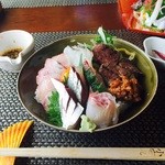 小安丸 - プレミアム海鮮丼