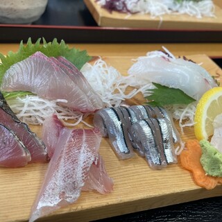 市場食堂ぶえんかん_0