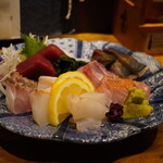 なかめのてっぺん - ●刺身6点盛り＋赤身刺し