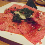 炭焼 金竜山 - 中カルビ