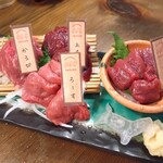 馬刺しと牡蠣酒場 ヨツバ - 