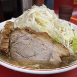 ラーメン二郎 - ラーメン（990円）・野菜